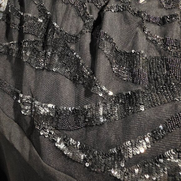 REISS Salie Sequin Embroidered jumpsuit UK 10/US 6 - Picture 2 of 12